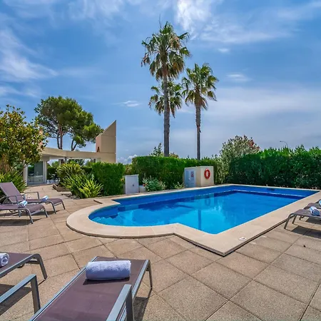 Villa Elegant Near Pollensa